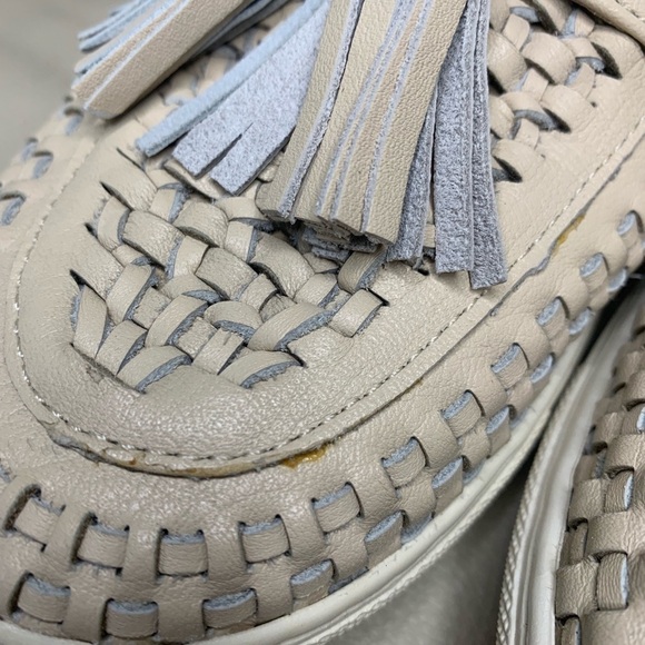 J/Slides Carissa Nude Leather Tasseled Mule Slip On - Picture 5 of 7